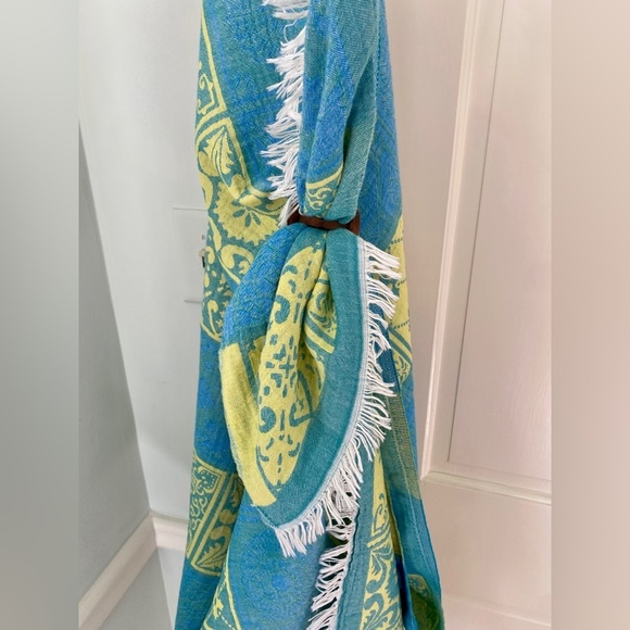 Wrap Clip Faux Wood Keep it Put - Picture 13 of 13